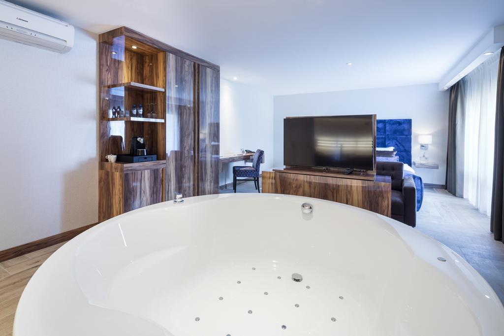 Van Der Valk Hotel Wieringermeer Wieringerwerf Eksteriør billede