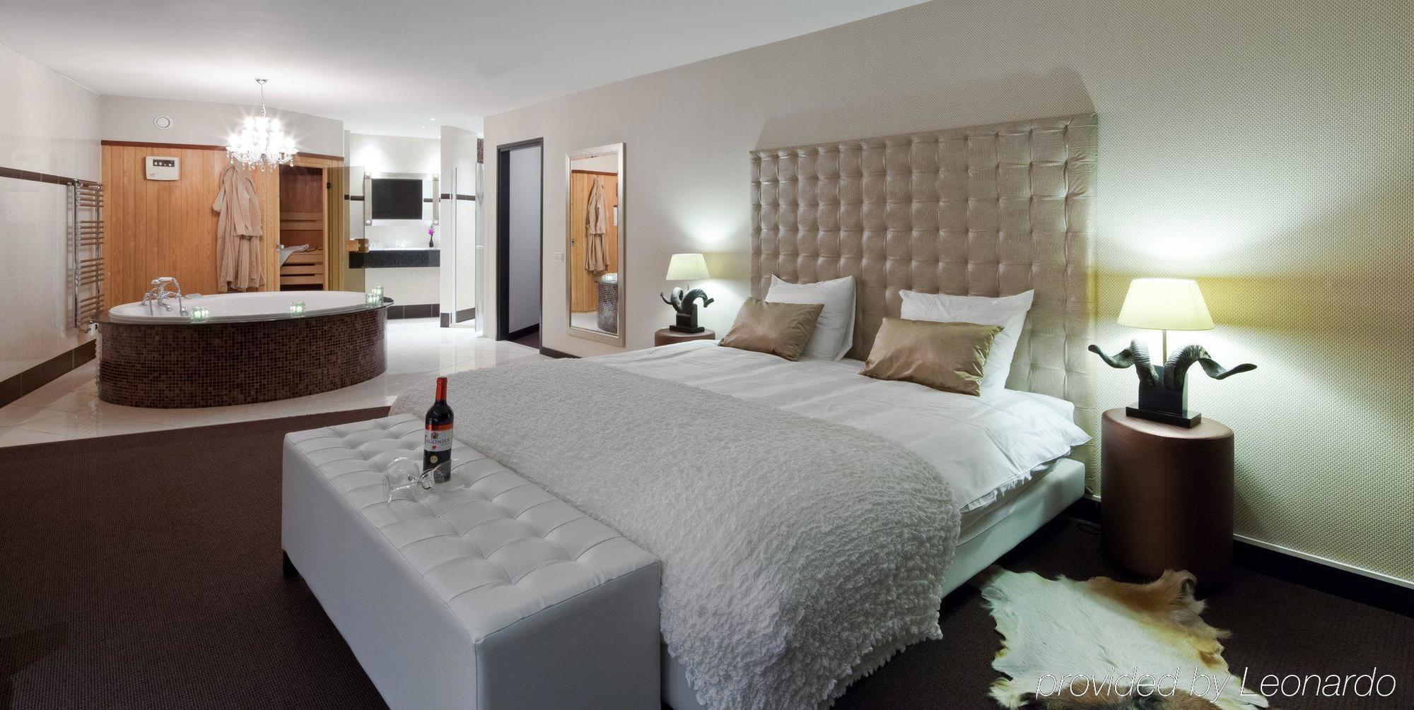 Van Der Valk Hotel Wieringermeer Wieringerwerf Eksteriør billede